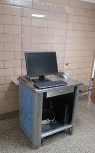 STAINLESS STEEL CASH REGISTER COUNTER WITH SCREEN SETUP