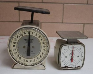 2 VINTAGE WEIGHTSCALES