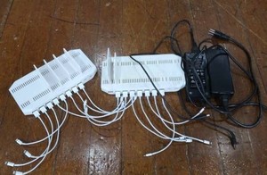 2 UNITEK 120W 10 PORT USB SMART CHARGING STATIONS 2 SWITCH ADAPTOR