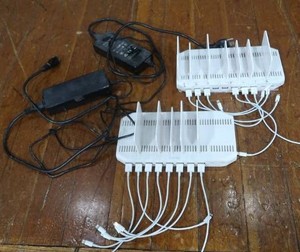 2 UNITEK 120W 10 PORT USB SMART CHARGING STATIONS 2 SWITCH ADAPTOR