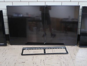 VIZIO 60 TV