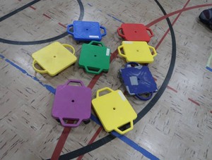 8 SCOOTER BOARDS