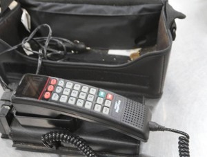 VINTAGE MOTOROLLA BAG PHONE
