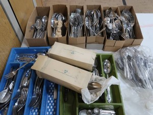 LARGE LOT OF MISC SILVERWEAR