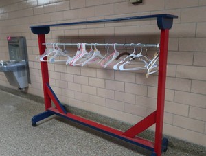 COAT RACKMOVABLE CLOSET WITH HANGERS