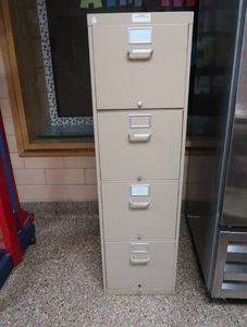 4 DRAWER FILE CABINET