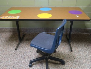 FUN COLOR SPOT TABLE AND NICE COMPUTER CHAIR