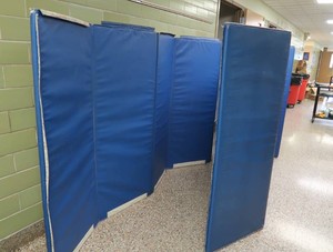 2 MASSIVE BLUE FOLDING MATTS