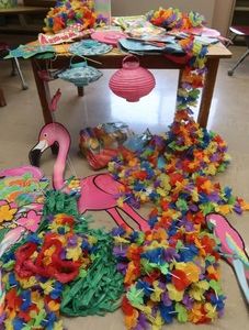 MASSIVE HAWAIIAN LUAU LOT