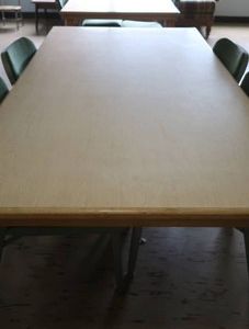 RECTANGULAR TABLE & CHAIRS