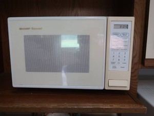 SHARP CAROUSEL MICROWAVE
