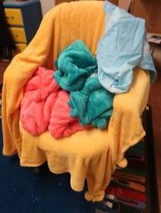 3 NICE COMFORTABLE FUZZY BLANKETS