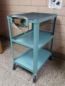 METAL ROLLY CART