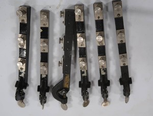 6 CENCO CLAMPS