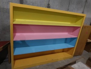 COLORFUL LONG WOODEN SHELF