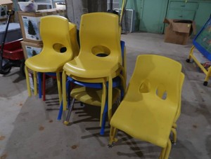 10 SMALL KIDS CHAIRS
