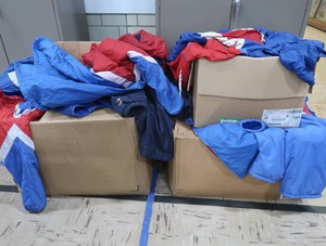 HUGE LOT OF VINTAGE CHISHOLM MN JACKETS