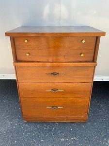 MCM Style 4 Drawer Chest Dresser