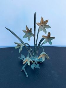 Brass flower dcor