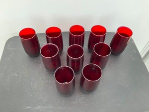 Set of 10 red glasses
