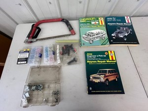 Automotive Repair Manuals & Fuse Assortment Mixed Lot