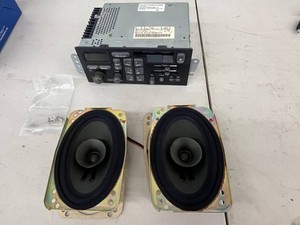 Car Stereo Radio - Delco Electronics Receiver & 2 Speakers (3 Pieces)
