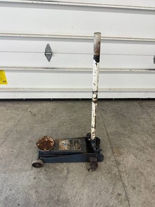 Hydraulic Floor Jack 2 Ton
