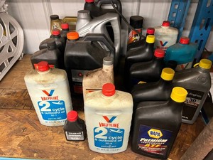 Motor Oil & Automotive Fluids Mixed Lot - Valvoline, Mobil, NAPA, Honda - contents unverified