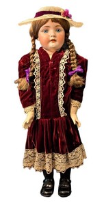 LLR - Antique Simon & Halbig 68 Doll