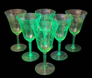 K1 - Vintage Uranium Depression Glass Wine Glasses (Lot of 6)
