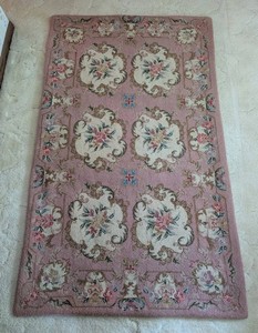 B2 - Vintage Village Square Needle Point Rug 34 X 56
