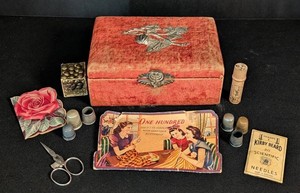 B3 - Vintage Sewing Notions & Sterling Thimble in Decorative Box