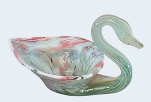 LL1 - Vintage Hand Blown Glass Swan Bowl