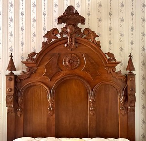 Antique Victorian Renaissance Revival Walnut Full Size Bed Frame
