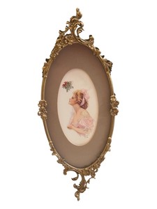 Vintage Ornate Gold Oval Portrait Frame