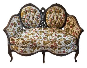 LL2 - Antique 1920s Double Oval Back Sofa