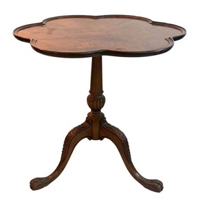 LL2 - George III Style Mahogany Pie Crust Table