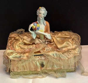 DR - Vintage Half Doll Dresser Box