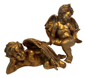 LL1 - Pair of Italian Gilded Cherubs