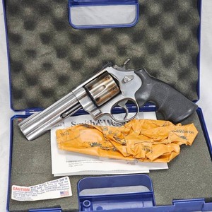 S&W 629 5, 44 Mag, Stainless