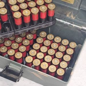 100Rd Shotshell Box, Winchester AA 1 18 #8-98 Rounds