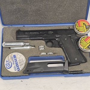 Colt Govt 1911 AI .177 Pellet Gun wextras