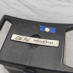 Classic Old Pal Fishing Seat Tackle Box