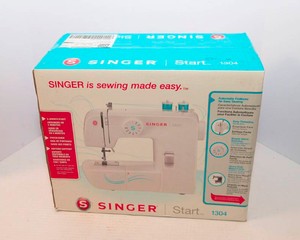 Singer Start 1304 Sewing Machine  New in Box