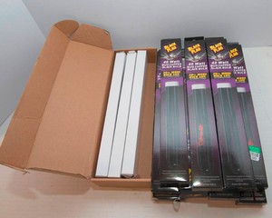 Bug Zapper Replacement Bulb Lot  14 Total Bulbs
