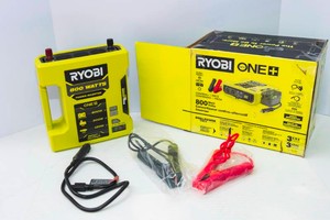 ONE 18V 1000-Watt Maximum 12V Automotive Power Inverter with 4.0 Ah Battery and Charger