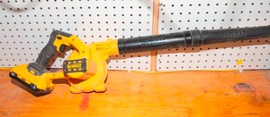 DEWALT 20V Cordless Blower