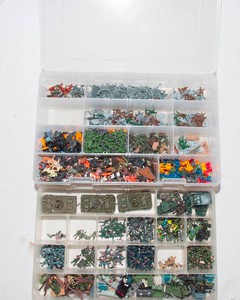 Mini Military Figures & Mini Animals