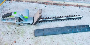 Earthwise Electric Hedge Trimmer