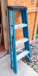 Keller 4 Fiberglass Step Ladder